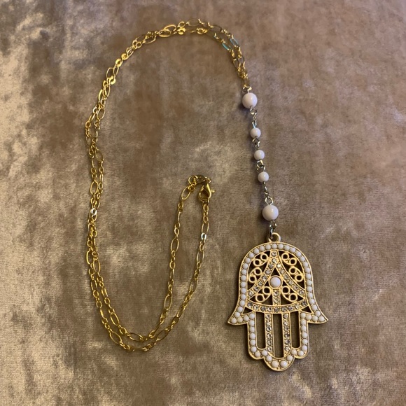 White Bead Crystal Hamsa Pendant & Gold Necklace - Picture 2 of 8